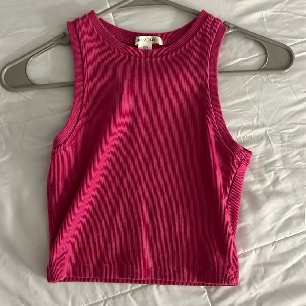 Pink ribbed top